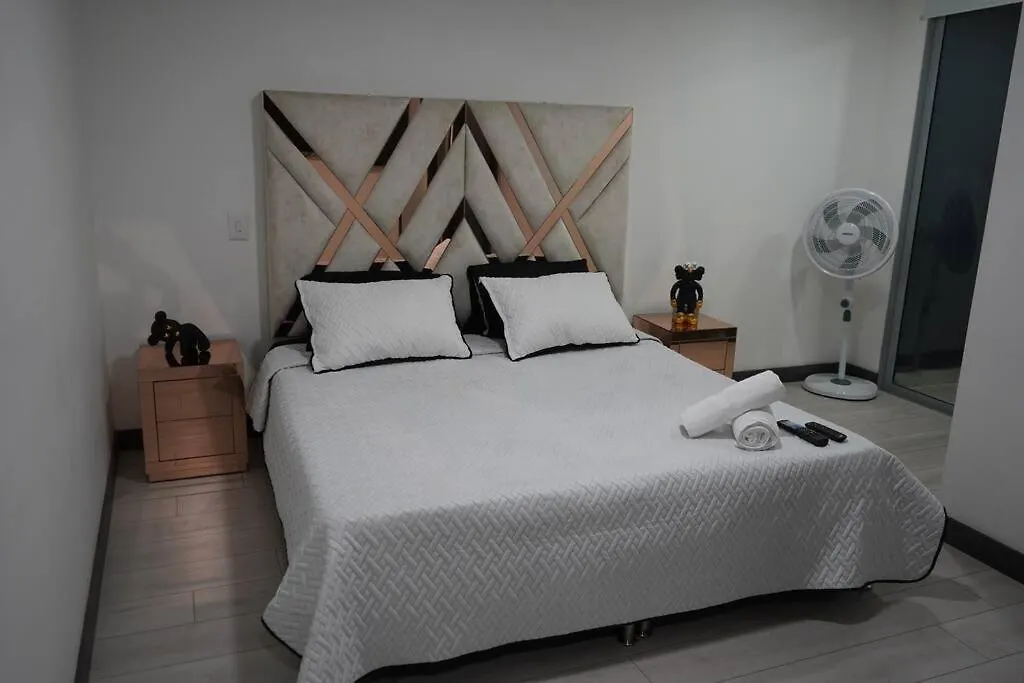 Διαμέρισμα Apartamento En El Poblado Μεντεγίν